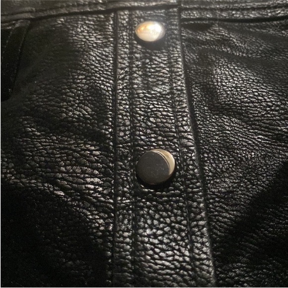 NWOT Guess A-Line Black Skirt with Velvet Pockets - Picture 14 of 15